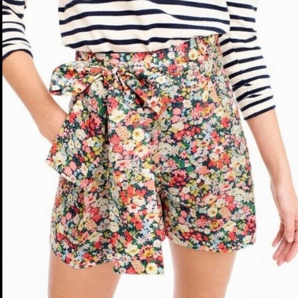 J. Crew Liberty floral paper bag high waisted shorts size 8